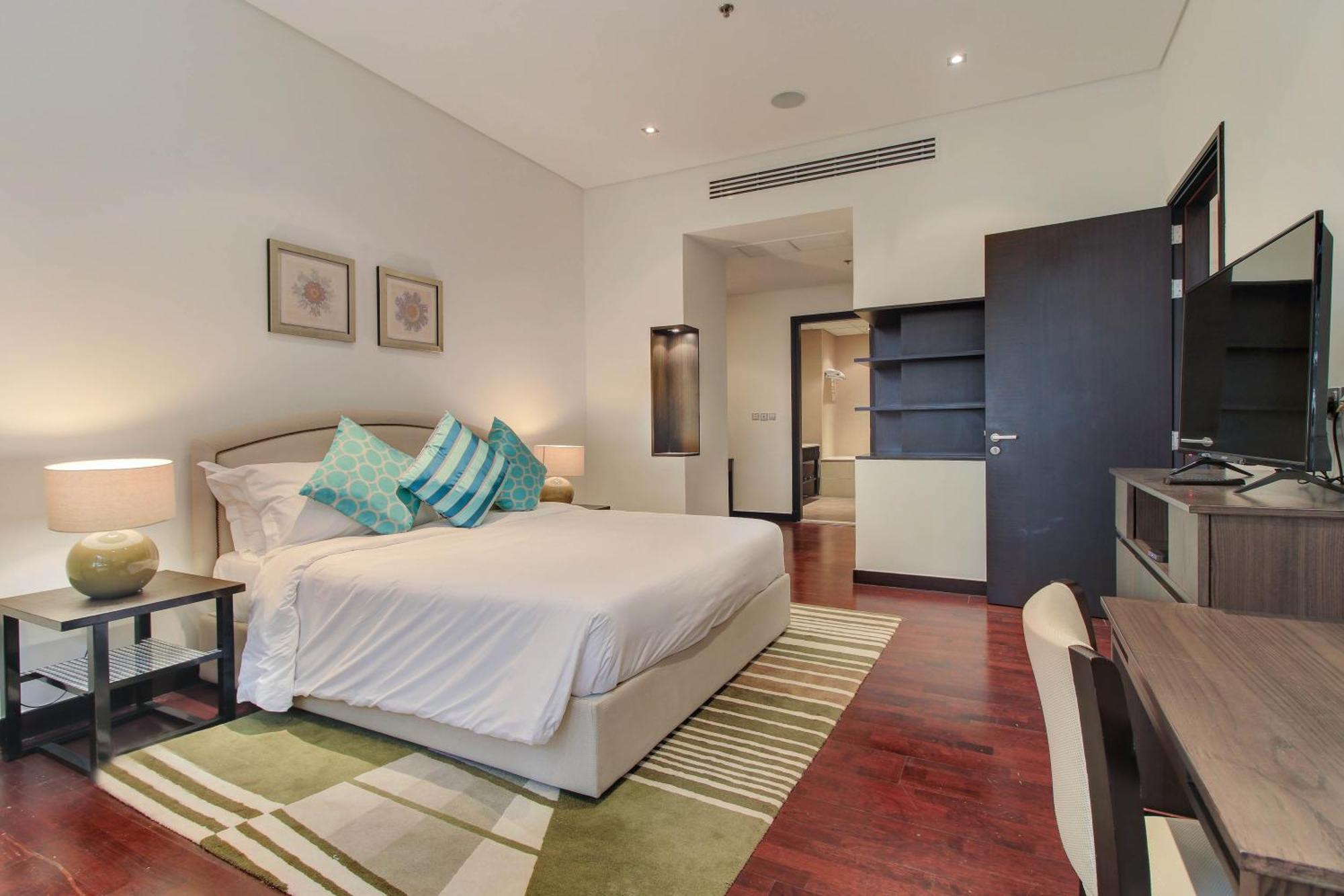 Luxe Getaways Royal Amwaj Palm Jumeirah Resort Apartment Holiday Home Dubai Esterno foto